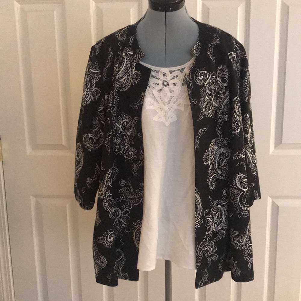 Set Catherines White Crochet Lace Tank & Paisley Jacket Black White P…